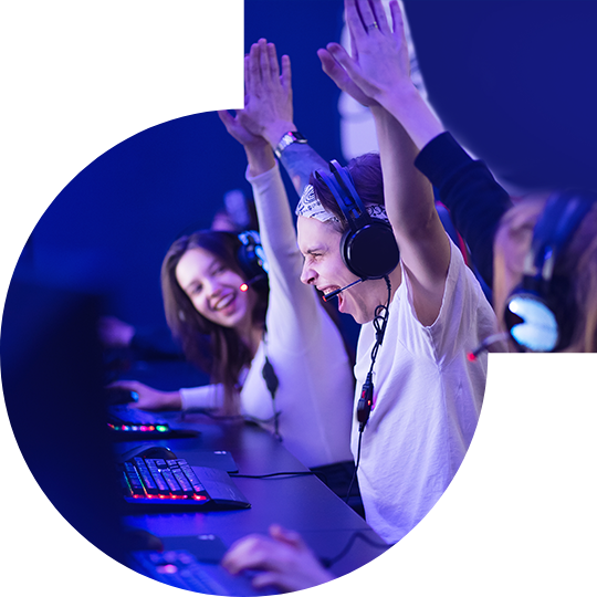 Z6·尊龙时凯独家双向驱动技术<br>让电竞玩家尽情享受极致高速快感